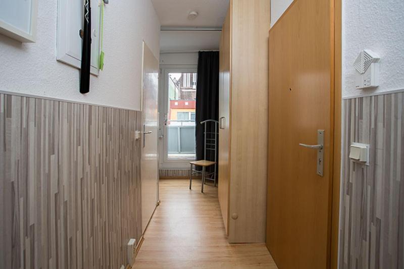 H&H Apartments Im Herzen Der Stadt Teilweise Mit Balkon Ruhig Zentral Modern Mit Kueche Грайфсвальд Экстерьер фото