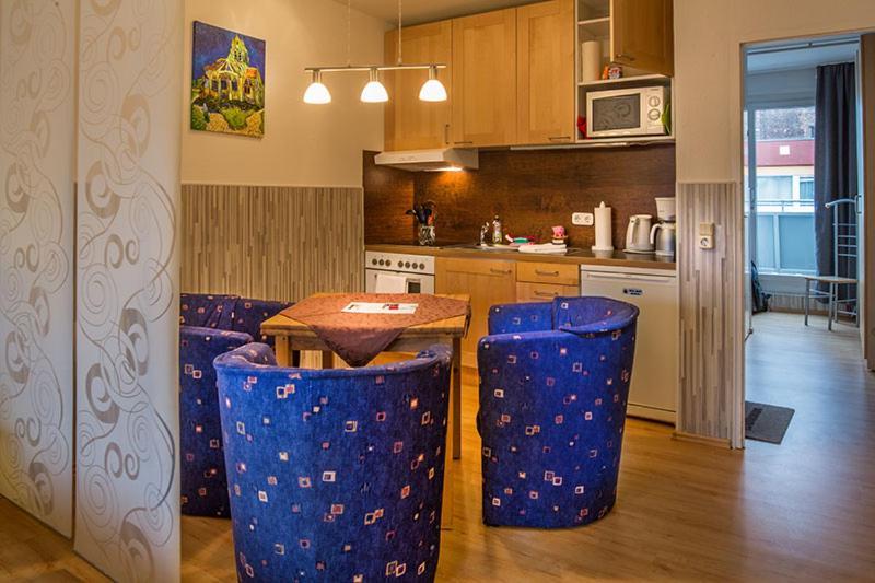 H&H Apartments Im Herzen Der Stadt Teilweise Mit Balkon Ruhig Zentral Modern Mit Kueche Грайфсвальд Экстерьер фото
